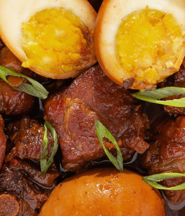 How to Make Authentic Vietnamese Braised Pork Belly and Eggs (Thit Kho)